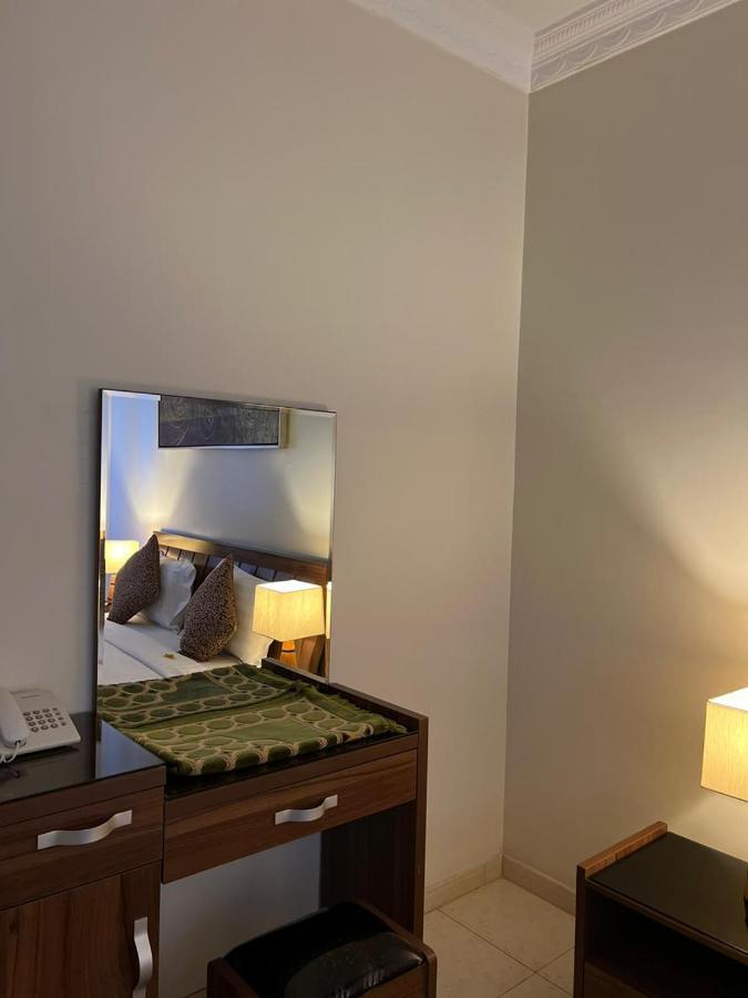 فندق Burj Al Dana Four Seasons *